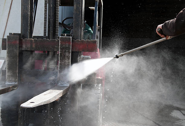 Professional Pressure Washing Services in Harlan, IA
